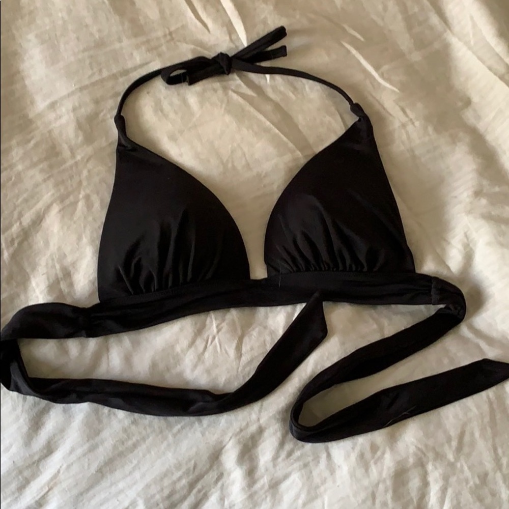 Victoria’s secret bikini top